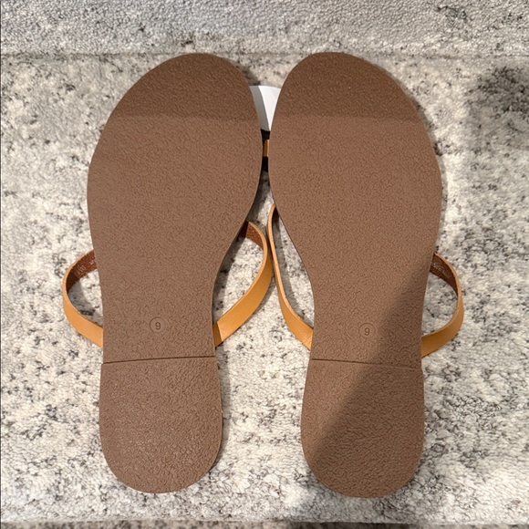 Madewell Tan Leather Sandals - Picture 2 of 3